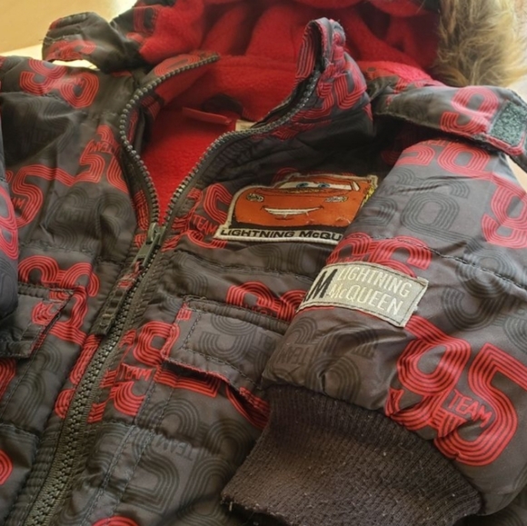 Disney Other - Winter coat Flash McQueen